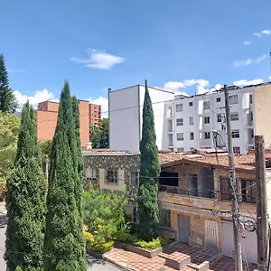 Laureles La 33 Medellín