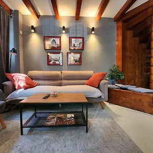 https://lovely-studio-in-center-of-bucharest.bucharesthotelsnow.com
